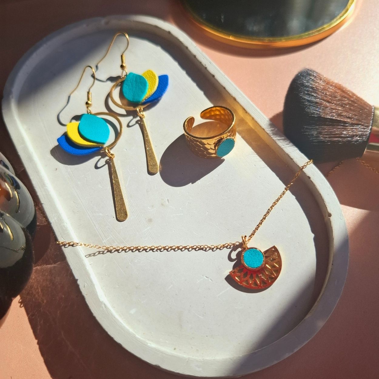 Collier femme cuir bleu turquoise